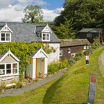 Spacious Cottages to Rent in Yorkshire for Large Groups 